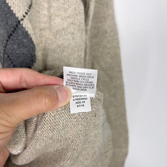 Banana Republic Mens M Taupe Cream Argyle V Neck Cotton Wool Sweater Pullover - Picture 7 of 7